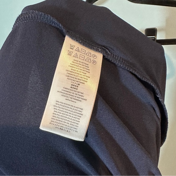 MICHAEL Michael Kors Crepe Inverted Pleated Front Stretch Culottes in Dark Blue - Picture 6 of 7